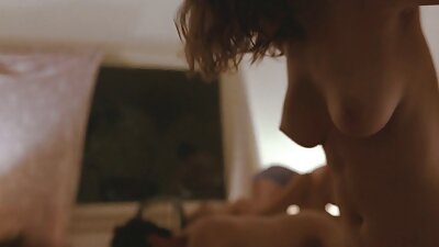 Seksi milf, ki obožuje črnega tiča